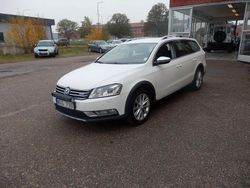 Vit Begagnad 2012 VW Passat Alltrack Kombi | 45 000 kr (Superpris)