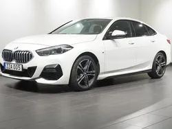 Vit Begagnad 2021 BMW 220 M Sport Sportkupé | 319 800 kr (Lite dyr)