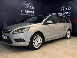 Grå Begagnad 2009 Ford Focus Titanium Kombi | 55 900 kr (Lite dyr)