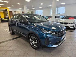 Blå Begagnad 2022 Peugeot 3008 SUV | 279 900 kr (Marknadspris)