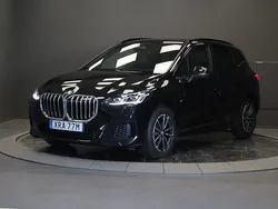 Svart Begagnad 2024 BMW 225 Active Tourer Comfort Edition Minibuss | 489 000 kr