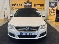 Vit Begagnad 2009 VW CC Highline Sedan | 69 900 kr (Marknadspris)