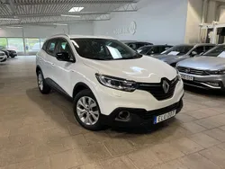 Vit Begagnad 2018 Renault Kadjar LIMITED SUV | 144 900 kr (Marknadspris)