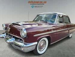 Röd Begagnad 1953 Mercury Monterey Sedan | 139 000 kr