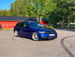 Blå Begagnad 2007 BMW 335 M Sport Kombi | 199 000 kr (Lite dyr)