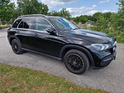 Svart Begagnad 2020 Mercedes GLE300 SUV | 599 000 kr