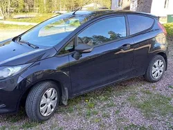 Svart Begagnad 2011 Ford Fiesta Halvkombi | 21 000 kr (Bra pris)