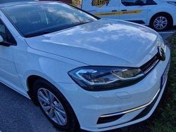 Vit Begagnad 2019 VW Golf VII Halvkombi | 129 900 kr (Bra pris)