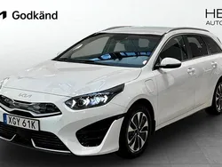 Vit (white) Begagnad 2022 Kia Ceed Sportswagon Advance Kombi | 269 900 kr (Marknadspris)