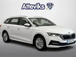 Vit Begagnad 2024 Skoda Octavia Kombi | 299 900 kr (Marknadspris)