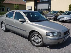 Ljusbrun Begagnad 2001 Volvo S60 Business Edition Sedan | 29 900 kr (Marknadspris)