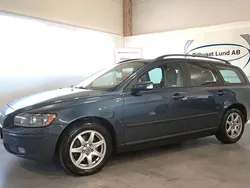 Blå Begagnad 2005 Volvo V50 Kinetic Kombi | 29 000 kr (Dyr)