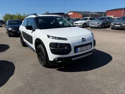 Vit Begagnad 2015 Citroën C4 Cactus Halvkombi | 89 500 kr (Marknadspris)
