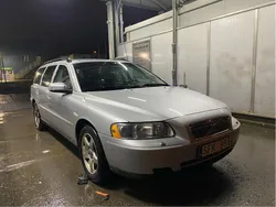 Grå Begagnad 2007 Volvo V70 Kombi | 14 000 kr (Superpris)
