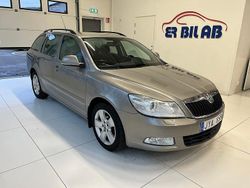Ljusbrun Begagnad 2010 Skoda Octavia Kombi | 49 900 kr (Dyr)