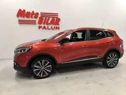Röd Begagnad 2015 Renault Kadjar Bose Edition SUV | 139 900 kr (Dyr)