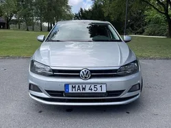 Silver Begagnad 2018 VW Polo Halvkombi | 124 000 kr (Lite dyr)