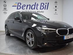 Svart Begagnad 2023 BMW 530e Kombi | 369 500 kr (Bra pris)
