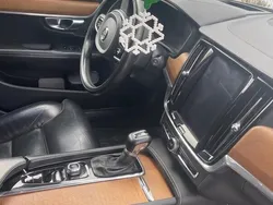 Grå Begagnad 2018 Volvo V90 Inscription Kombi | 195 000 kr (Marknadspris)