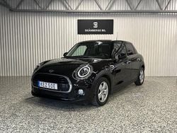 Svart Begagnad 2019 Mini Cooper Halvkombi | 194 900 kr (Marknadspris)