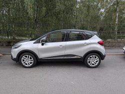Begagnad 2016 Renault Captur SUV | 85 000 kr