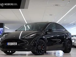 Svart Begagnad 2022 Tesla Model Y SUV | 449 900 kr