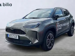 Grön Ny 2025 Toyota Yaris Cross Style SUV | 355 000 kr (Marknadspris)