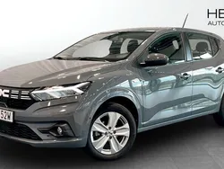 Grå (grey) Begagnad 2024 Dacia Sandero Expression Halvkombi | 154 900 kr (Superpris)