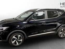 Svart (black) Begagnad 2022 MG ZS Comfort Sedan | 239 900 kr (Marknadspris)
