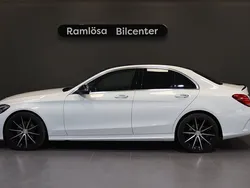 Vit Begagnad 2018 Mercedes C220 AMG line Sedan | 279 900 kr (Marknadspris)