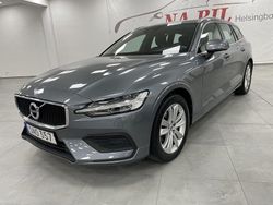 Grå Begagnad 2018 Volvo V60 Momentum Kombi | 214 900 kr (Dyr)