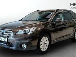 Ljusbrun (brown) Begagnad 2016 Subaru Outback SUV | 189 900 kr (Marknadspris)