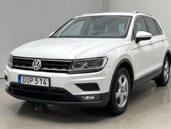 Vit Begagnad 2018 VW Tiguan SUV | 196 000 kr (Bra pris)