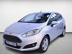Grå Begagnad 2015 Ford Fiesta Titanium Halvkombi | 79 900 kr (Marknadspris)