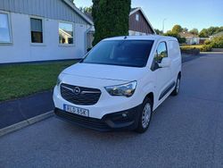 Vit Begagnad 2020 Opel Combo Minibuss | 129 000 kr (Bra pris)