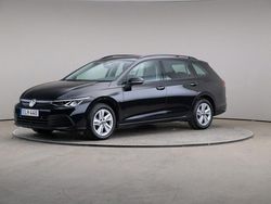 Svart Begagnad 2022 VW Golf VIII Kombi | 225 000 kr (Bra pris)