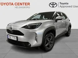 Silver Begagnad 2022 Toyota Yaris Cross Active SUV | 284 900 kr (Lite dyr)