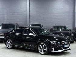 Svart Begagnad 2018 Audi RS3 Sedan | 439 900 kr (Marknadspris)