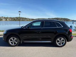 Svart Begagnad 2019 Audi Q5 Comfort SUV | 329 000 kr (Marknadspris)