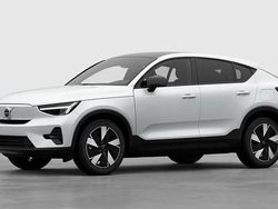 Vit Ny 2025 Volvo EC40 Plus SUV | 589 000 kr (Marknadspris)