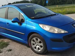 Blå Begagnad 2007 Peugeot 207 Halvkombi | 16 000 kr (Marknadspris)