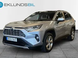 Silver Begagnad 2019 Toyota RAV4 Hybrid Executive SUV | 339 900 kr (Lite dyr)