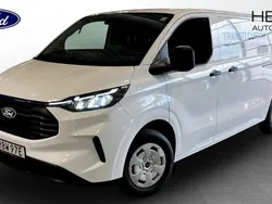 Vit (white) Ny 2025 Ford Transit Custom Trend Van | 514 875 kr (Marknadspris)