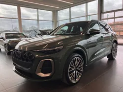 Grön (distriktgrön metallic) Ny 2025 Audi Q5 S-Line SUV | 820 600 kr