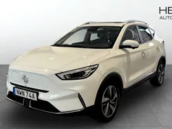 Vit (white) Begagnad 2021 MG ZS Luxury Sedan | 249 900 kr (Superpris)
