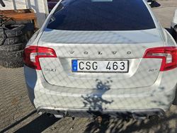 Vit Begagnad 2011 Volvo S60 Momentum Sedan | 45 000 kr