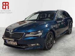 Mörkblå (blå) Begagnad 2017 Skoda Superb LAURIN & KLEMENT Kombi | 239 900 kr (Lite dyr)