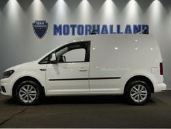 Vit Begagnad 2018 VW Caddy Minibuss | 134 900 kr (Marknadspris)