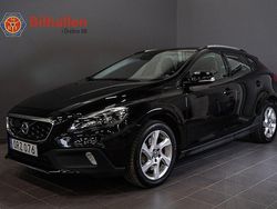 Svart Begagnad 2015 Volvo V40 CC Momentum Kombi | 174 900 kr (Lite dyr)