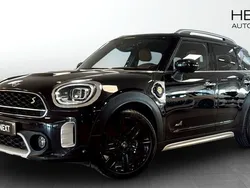 Svart (black) Begagnad 2021 Mini Countryman SUV | 294 700 kr (Marknadspris)